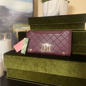 Elegant Bagley Mishka Quilted Burgundy Clutch-NWT